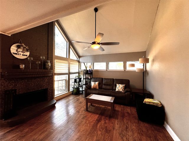 18240 Midway Road 902, Dallas, TX 75287
