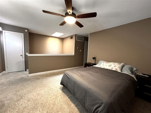18240 Midway Road 902, Dallas, TX 75287