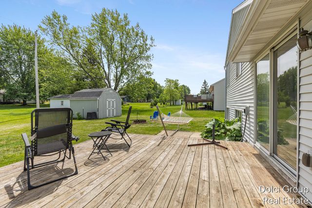 233 Jennifer Lane, Holland, MI 49423