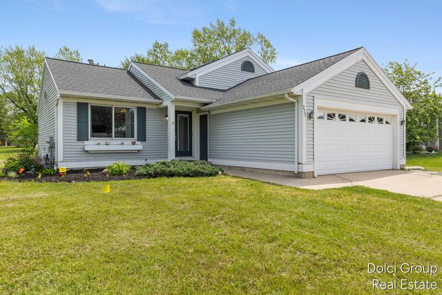 233 Jennifer Lane, Holland, MI 49423