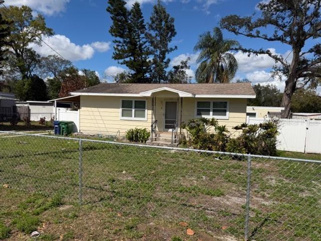 1810 E POINSETTIA AVENUE, Tampa, FL 33612