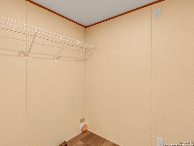 1230 Greenbriar, Canyon Lake, TX 78133