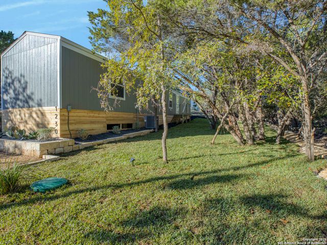 1230 Greenbriar, Canyon Lake, TX 78133