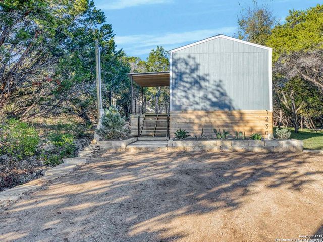 1230 Greenbriar, Canyon Lake, TX 78133