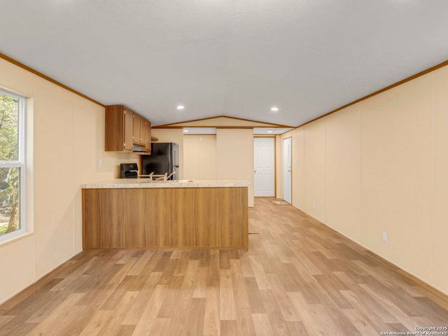 1230 Greenbriar, Canyon Lake, TX 78133