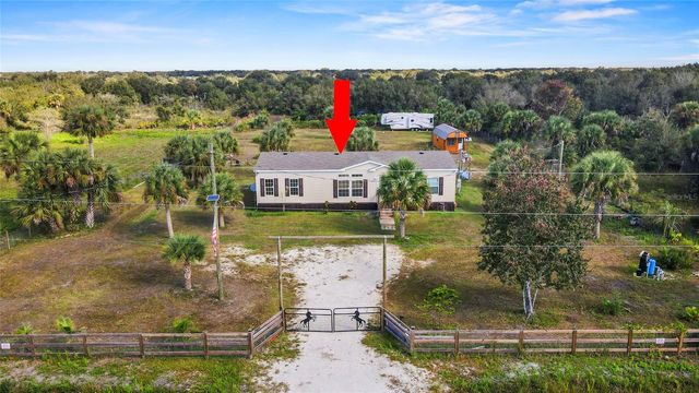 19621 NW 260TH STREET, Okeechobee, FL 34972