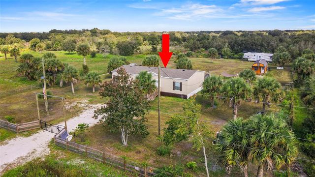 19621 NW 260TH STREET, Okeechobee, FL 34972