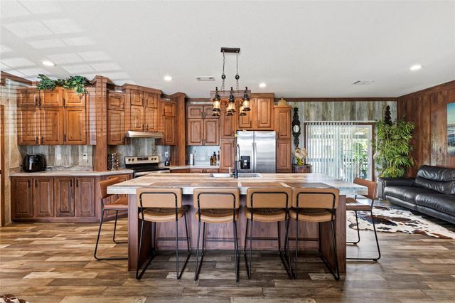 19621 NW 260TH STREET, Okeechobee, FL 34972