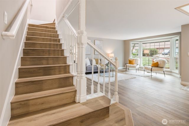 32135 32nd Avenue SW, Federal Way, WA 98023