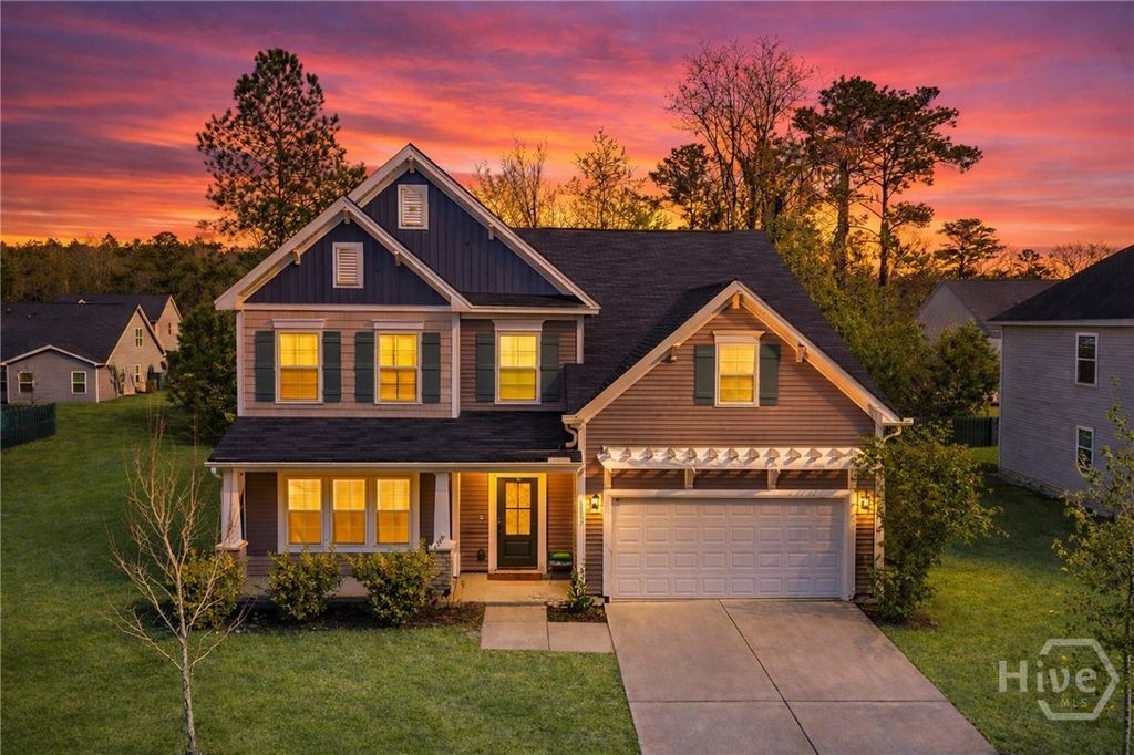 293 McCrady Drive, Richmond Hill, GA 31324