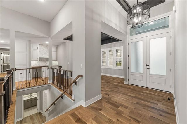 10139 N Kansas Court, Kansas City, MO 64155