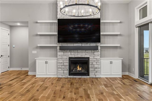 10139 N Kansas Court, Kansas City, MO 64155