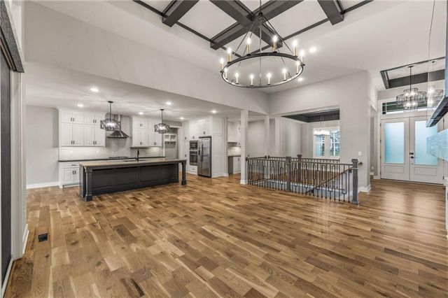 10139 N Kansas Court, Kansas City, MO 64155
