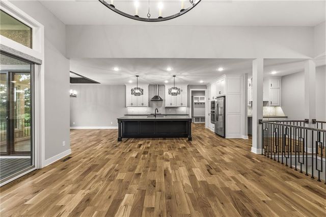 10139 N Kansas Court, Kansas City, MO 64155