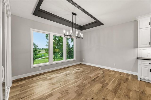 10139 N Kansas Court, Kansas City, MO 64155