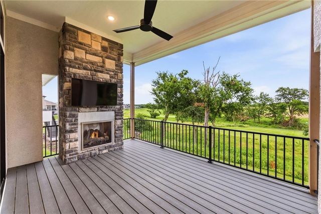 10139 N Kansas Court, Kansas City, MO 64155