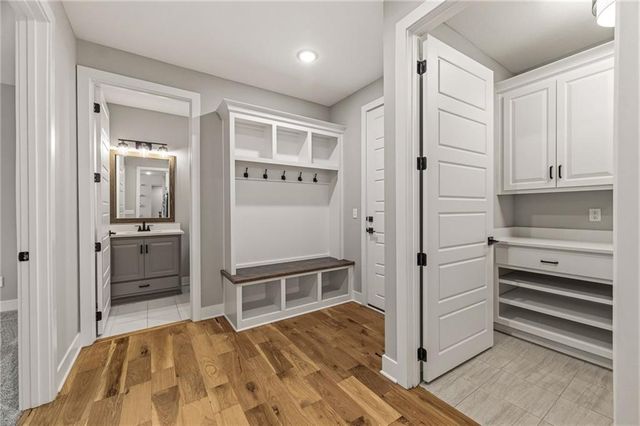 10139 N Kansas Court, Kansas City, MO 64155