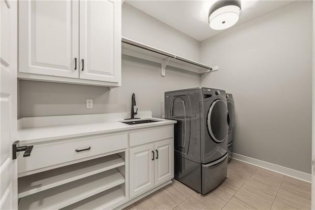 10139 N Kansas Court, Kansas City, MO 64155