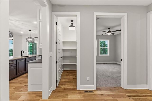 10139 N Kansas Court, Kansas City, MO 64155