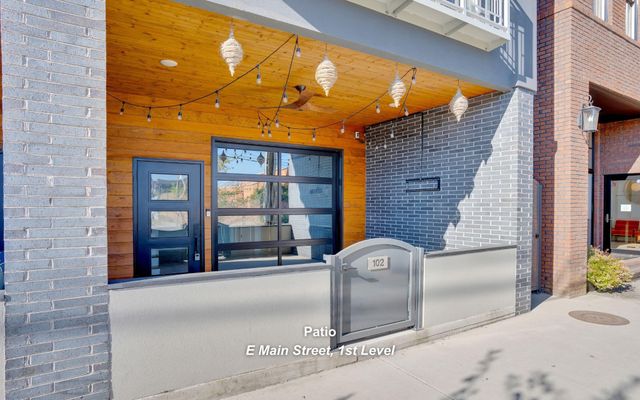 550 E Main St Apt 102, Chattanooga, TN 37408
