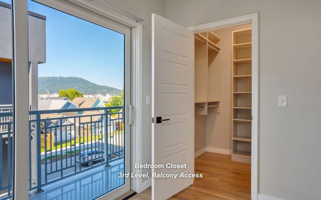 550 E Main St Apt 102, Chattanooga, TN 37408