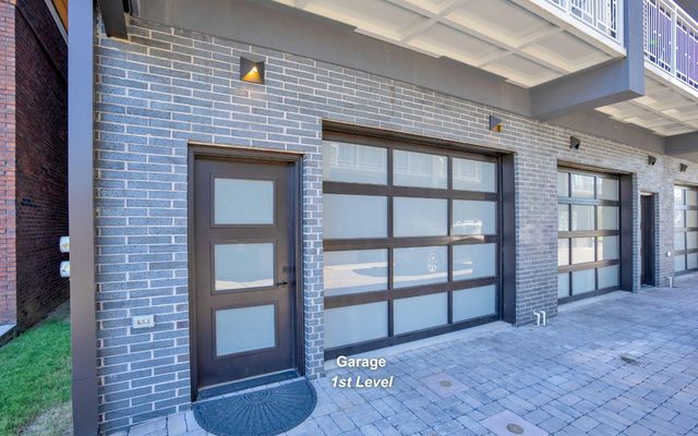 550 E Main St Apt 102, Chattanooga, TN 37408
