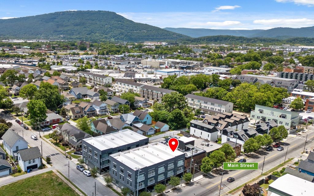 550 E Main St Apt 102, Chattanooga, TN 37408