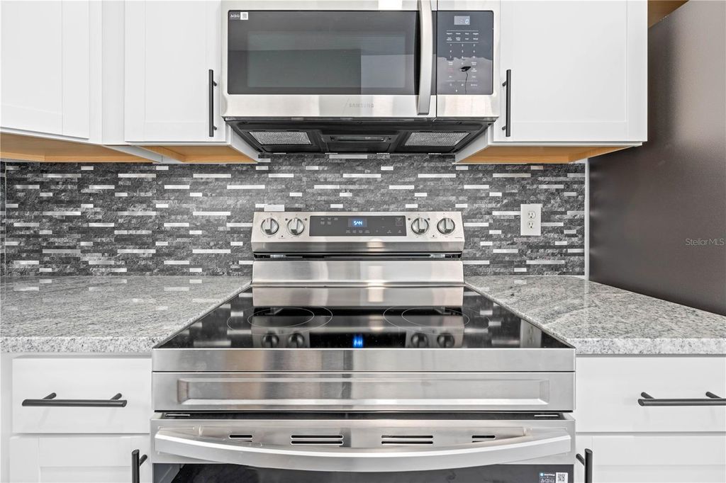 Image 16 of property listing at 13124 LAWRENCE STREET, Spring Hill, FL 34609