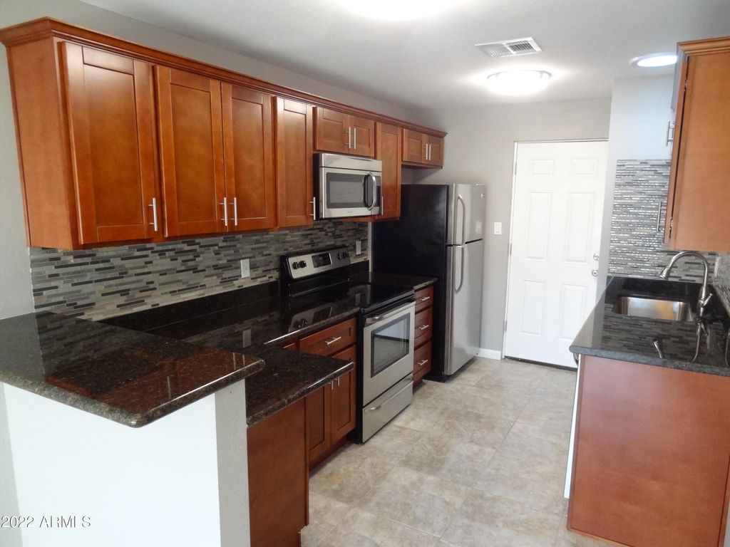 3026 E Brill Street 4, Phoenix, AZ 85008