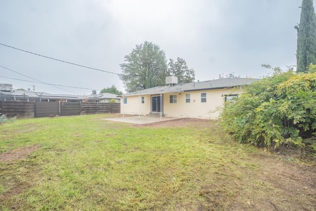 4065 N Eddy Avenue, Fresno, CA 93727