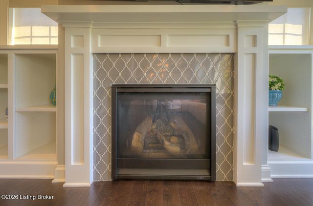3604 Aspen Creek Dr, Jeffersontown, KY 40299