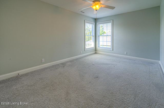 3604 Aspen Creek Dr, Jeffersontown, KY 40299