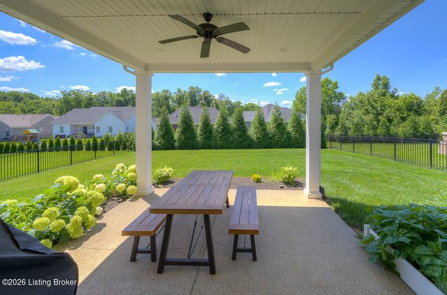 3604 Aspen Creek Dr, Jeffersontown, KY 40299