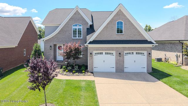 3604 Aspen Creek Dr, Jeffersontown, KY 40299