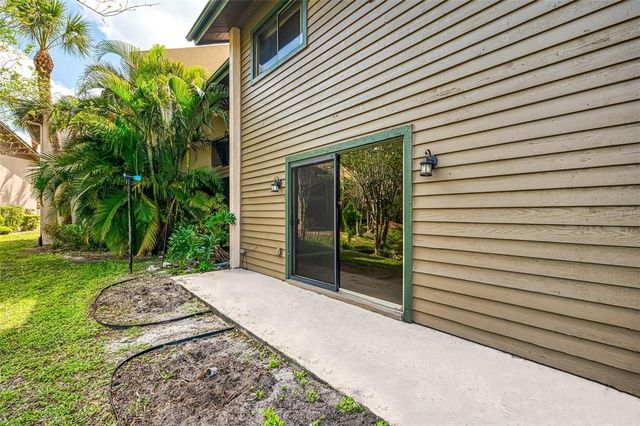 935 SUNRIDGE WAY B4, Sarasota, FL 34234