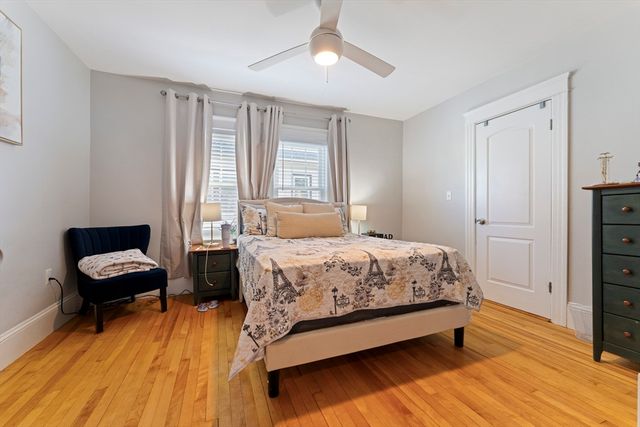 22 Frank St, Worcester, MA 01604
