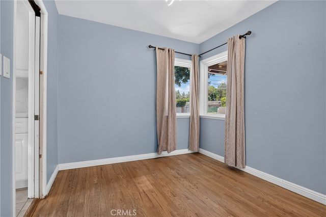 7700 Wilbur, Reseda, CA 91335