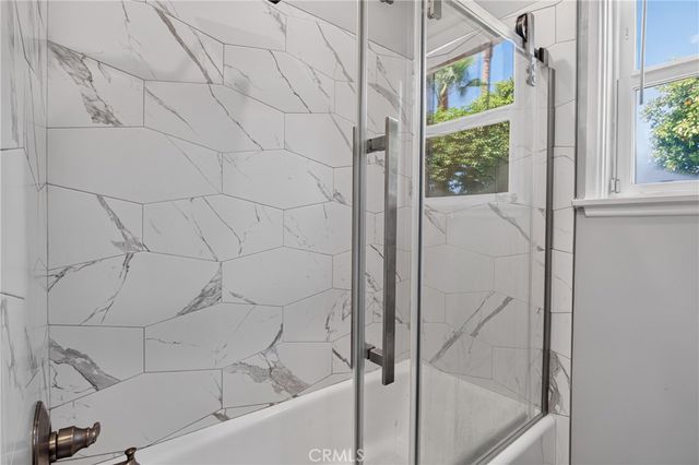 7700 Wilbur, Reseda, CA 91335