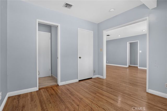 7700 Wilbur, Reseda, CA 91335