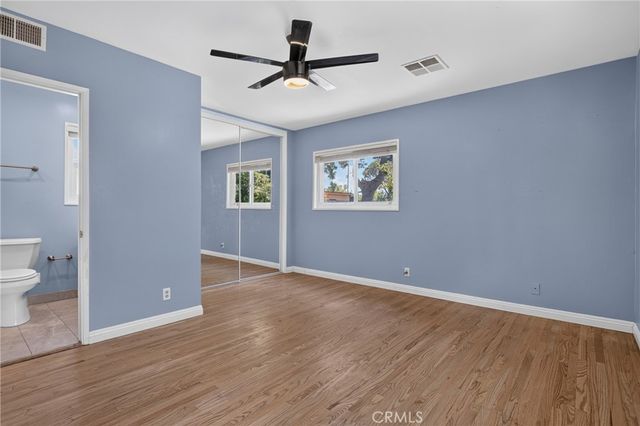 7700 Wilbur, Reseda, CA 91335