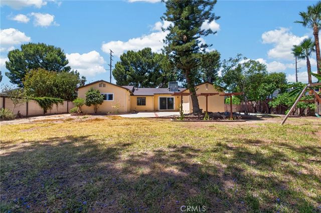 7700 Wilbur, Reseda, CA 91335