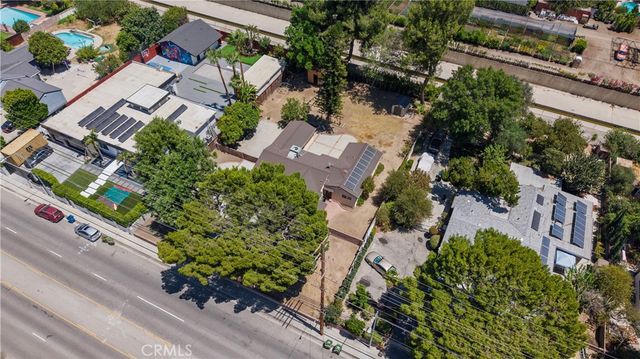 7700 Wilbur, Reseda, CA 91335