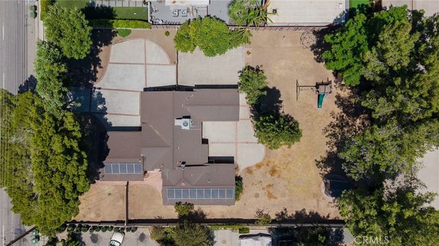 7700 Wilbur, Reseda, CA 91335