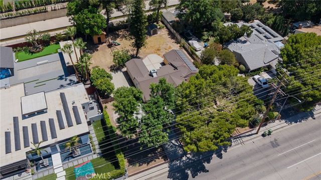 7700 Wilbur, Reseda, CA 91335