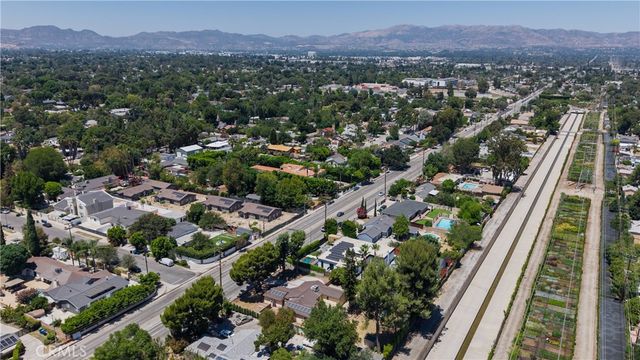 7700 Wilbur, Reseda, CA 91335