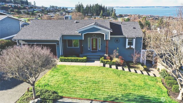 662 Gladstone Drive, Camano Island, WA 98282