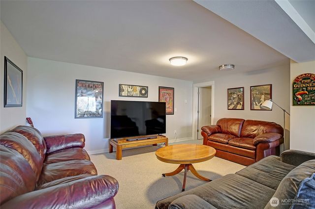 662 Gladstone Drive, Camano Island, WA 98282