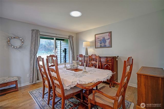 662 Gladstone Drive, Camano Island, WA 98282