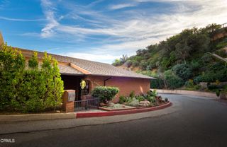 2994 Durand Drive, Los Angeles, CA 90068