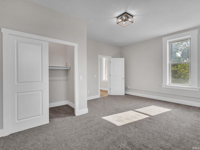 439 E Wayne Street, Fort Wayne, IN 46802